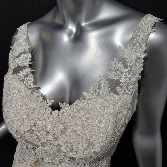 NWT~$1450~ELLA ROSA~10/12~IVORY NUDE FLORAL LACE FIT & FLARE WEDDING DRESS GOWN - Picture 3 of 16